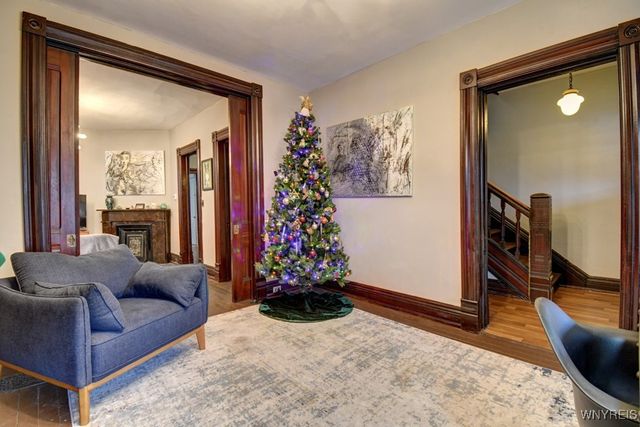 40 15th Street, Buffalo, NY 14213