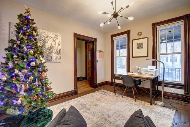 40 15th Street, Buffalo, NY 14213