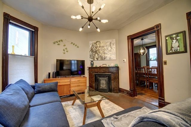 40 15th Street, Buffalo, NY 14213