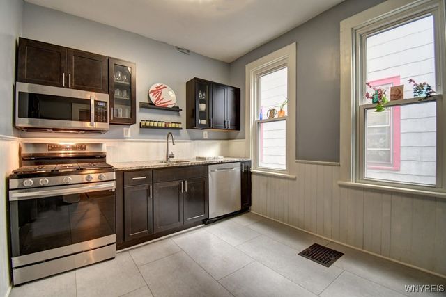 40 15th Street, Buffalo, NY 14213