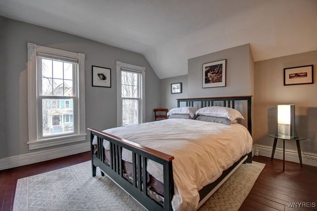 40 15th Street, Buffalo, NY 14213