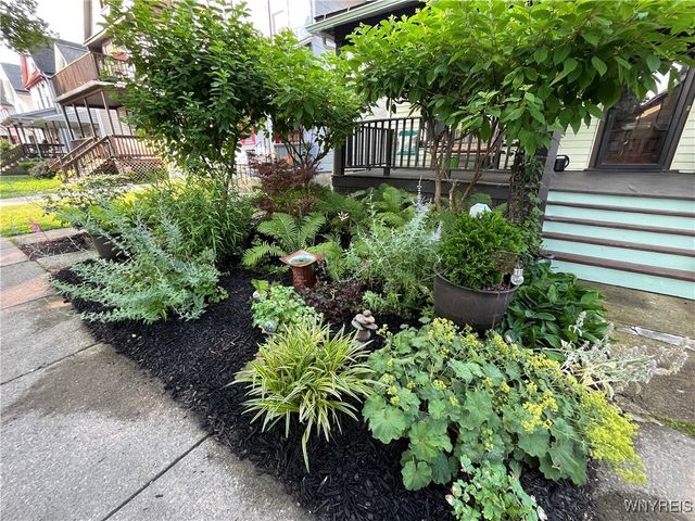 40 15th Street, Buffalo, NY 14213