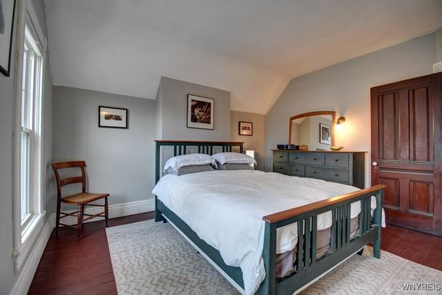 40 15th Street, Buffalo, NY 14213