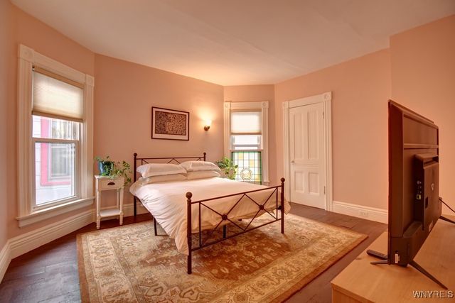 40 15th Street, Buffalo, NY 14213