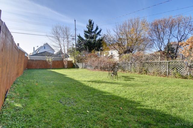 40 15th Street, Buffalo, NY 14213