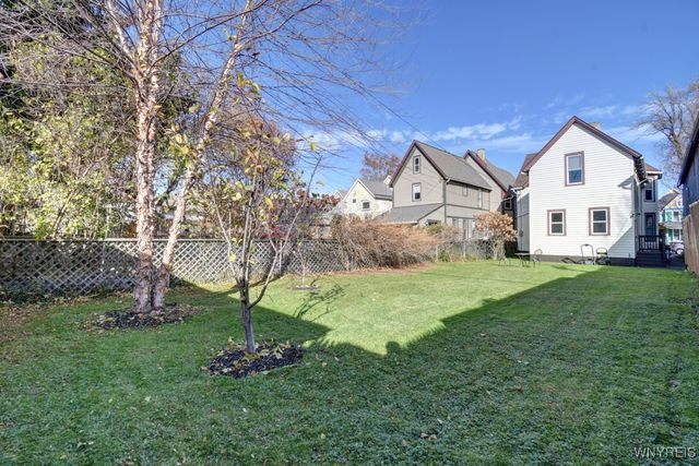 40 15th Street, Buffalo, NY 14213