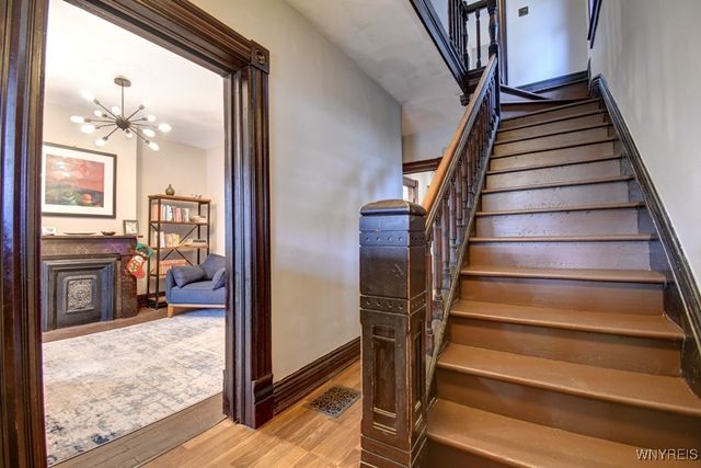 40 15th Street, Buffalo, NY 14213