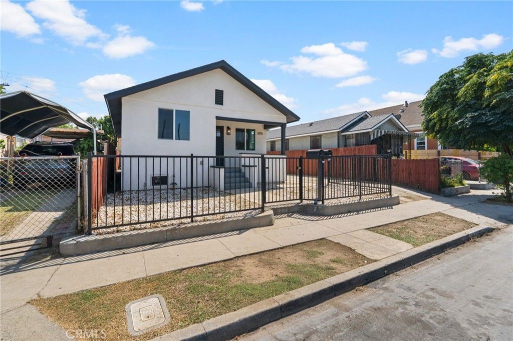 3818 Crawford, Los Angeles, CA 90011 — photo 3