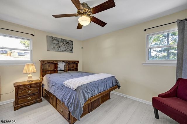 21 Hillery Dr, Mount Olive Twp., NJ 07836