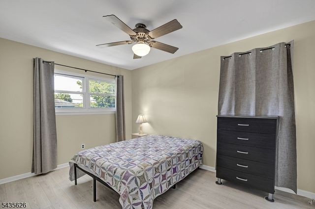 21 Hillery Dr, Mount Olive Twp., NJ 07836