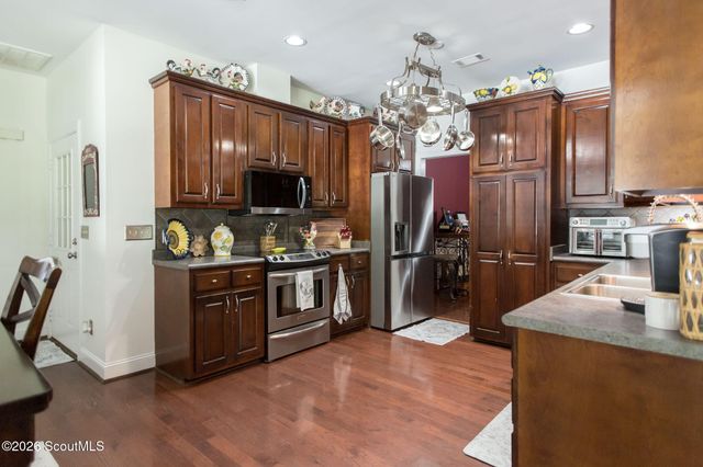 922 Jane Street, Blackshear, GA 31516