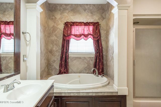 922 Jane Street, Blackshear, GA 31516