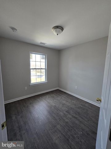 40-J RUSSEL SMITH, Lawrence, NJ 08648