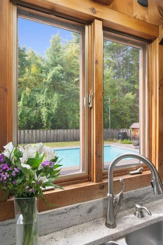 49 Oles Drive, Guilford, VT 05301