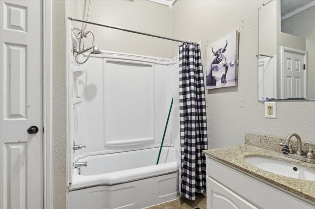 1450 N Broadway Avenue, Springfield, MO 65802