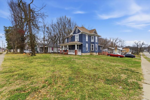 1450 N Broadway Avenue, Springfield, MO 65802