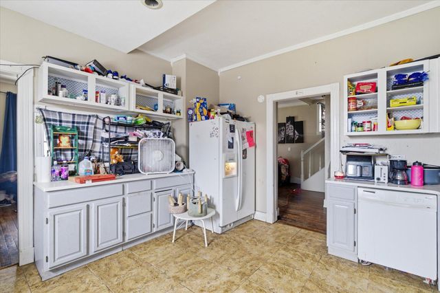 1450 N Broadway Avenue, Springfield, MO 65802