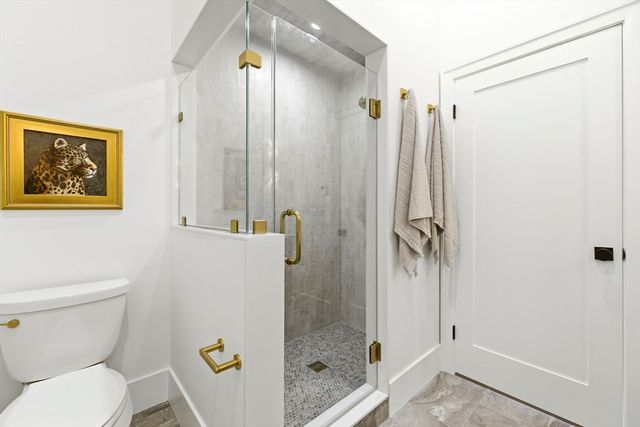 4471 Washington St 8, Boston, MA 02131