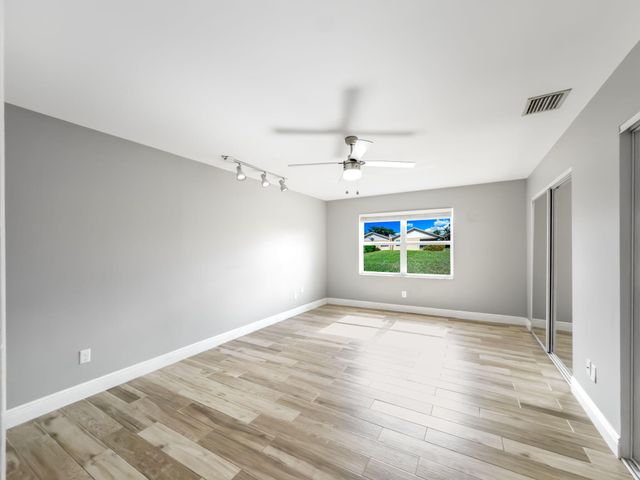 226 SE 1st Circle, Boynton Beach, FL 33435