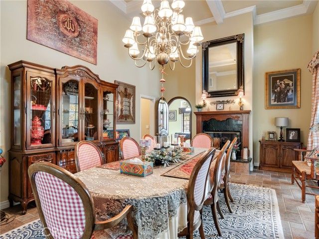 19237 Estancia, Apple Valley, CA 92308