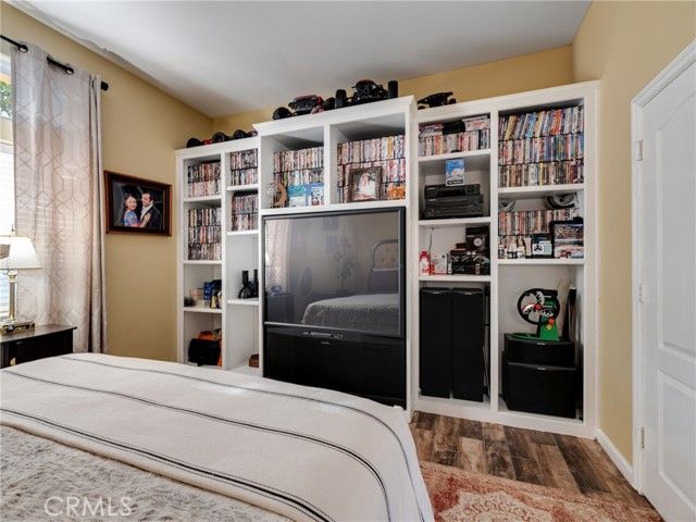 19237 Estancia, Apple Valley, CA 92308