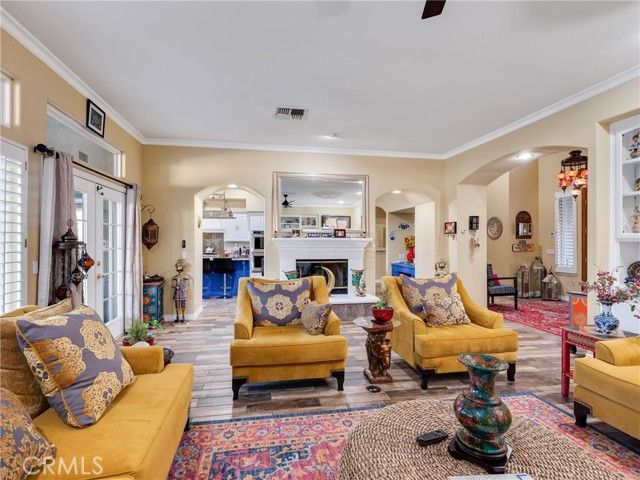 19237 Estancia, Apple Valley, CA 92308