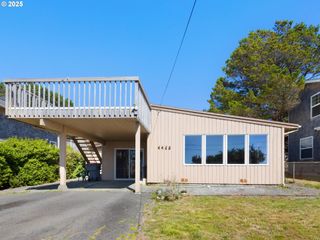 4463 PACIFIC, Cannon Beach, OR 97110