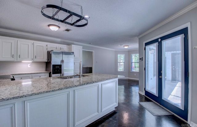 43 Yazoo Circle, Maumelle, AR 72113