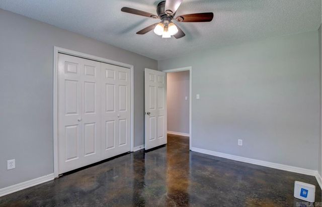 43 Yazoo Circle, Maumelle, AR 72113