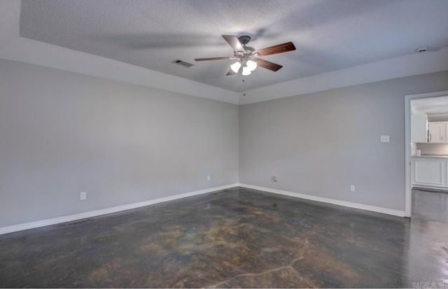 43 Yazoo Circle, Maumelle, AR 72113