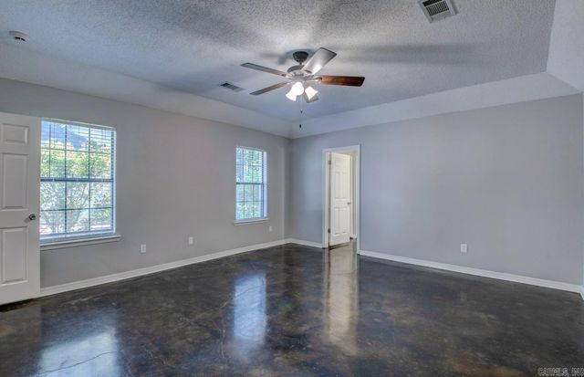 43 Yazoo Circle, Maumelle, AR 72113
