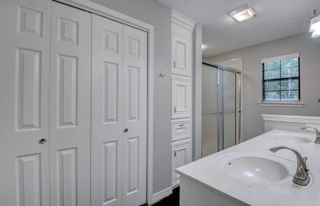 43 Yazoo Circle, Maumelle, AR 72113