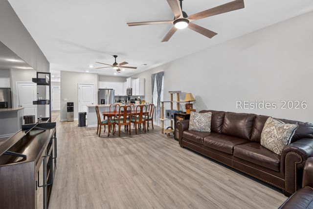 1869 Sanctum St, Ridgeland, SC 29936
