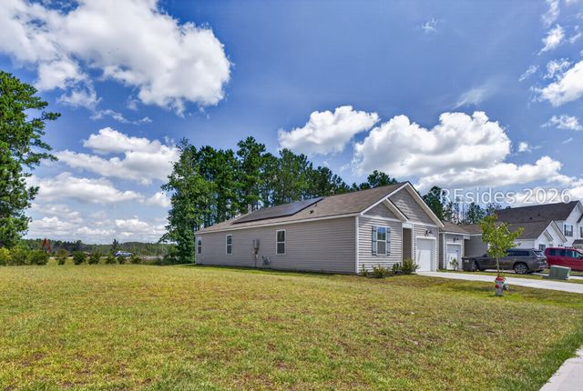 1869 Sanctum St, Ridgeland, SC 29936