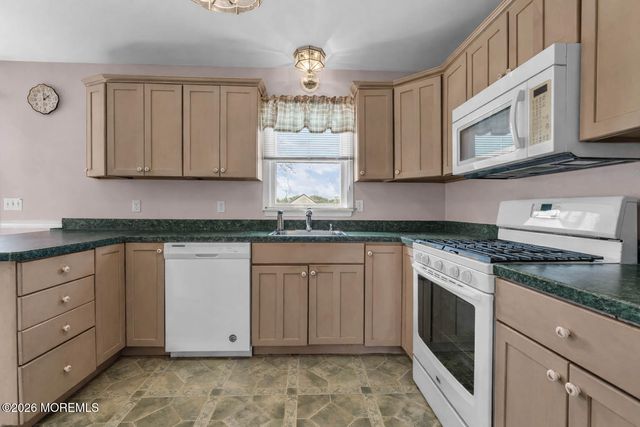 114 Mizzen Road, Brick, NJ 08723