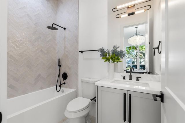 3815 Oberlin Street, Houston, TX 77005