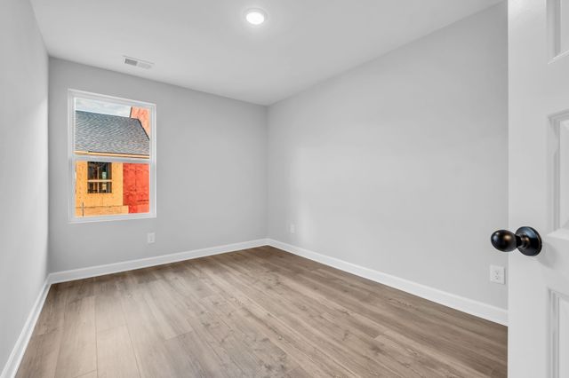602 Granbury PVT Drive, Hendersonville, TN 37075