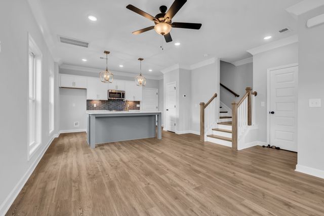 602 Granbury PVT Drive, Hendersonville, TN 37075
