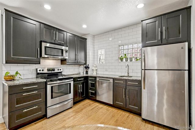 3321 W 29th Avenue, Denver, CO 80211