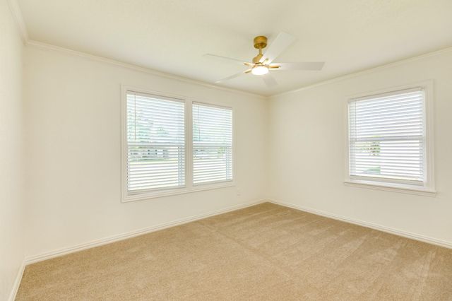 508 Center Way Street, Lake Jackson, TX 77566