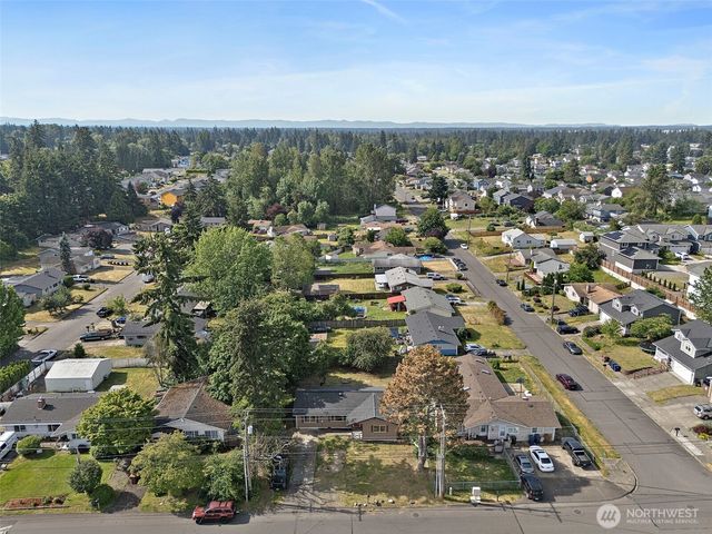 1010 S 88th Street, Tacoma, WA 98444