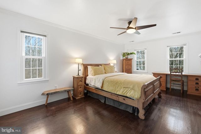 3214 DOMINY CT, Oakton, VA 22124