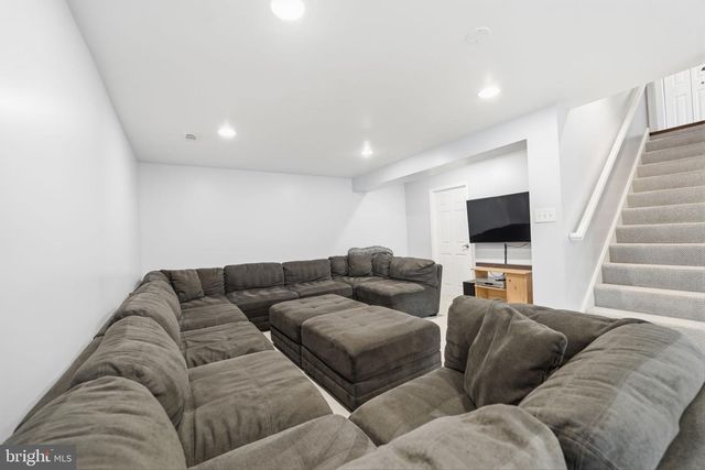 3214 DOMINY CT, Oakton, VA 22124