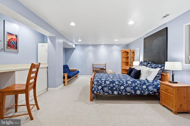 3214 DOMINY CT, Oakton, VA 22124