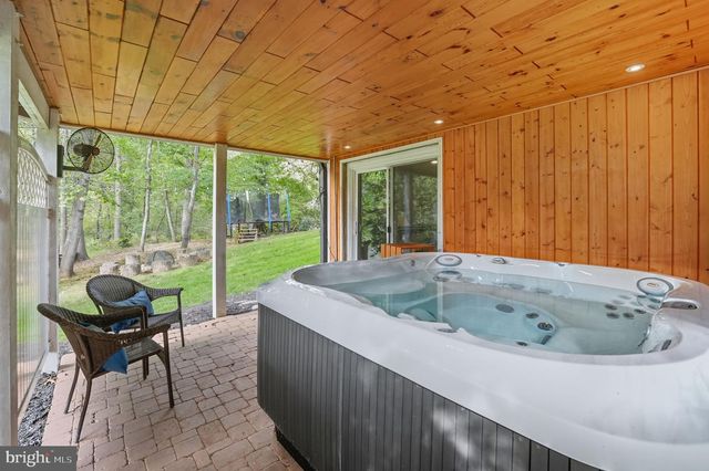 3214 DOMINY CT, Oakton, VA 22124