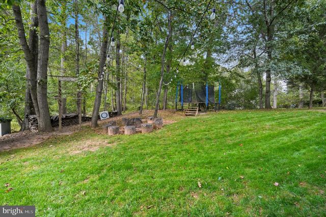 3214 DOMINY CT, Oakton, VA 22124