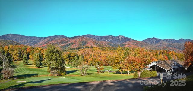 000 Fairway Loop 6, Burnsville, NC 28714