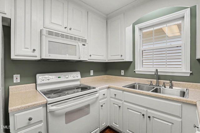 307 Gordon Farm Drive, Benson, NC 27504