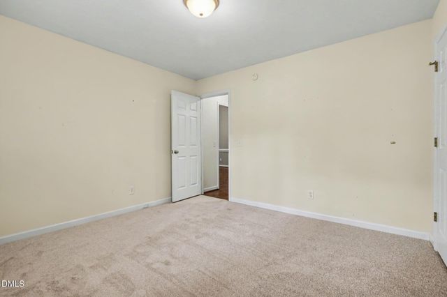 307 Gordon Farm Drive, Benson, NC 27504