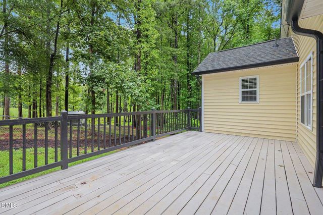 307 Gordon Farm Drive, Benson, NC 27504